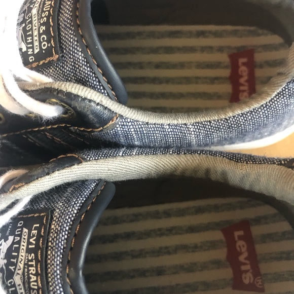Levi’s Boys denim tennis shoes sz 4 - Picture 6 of 8
